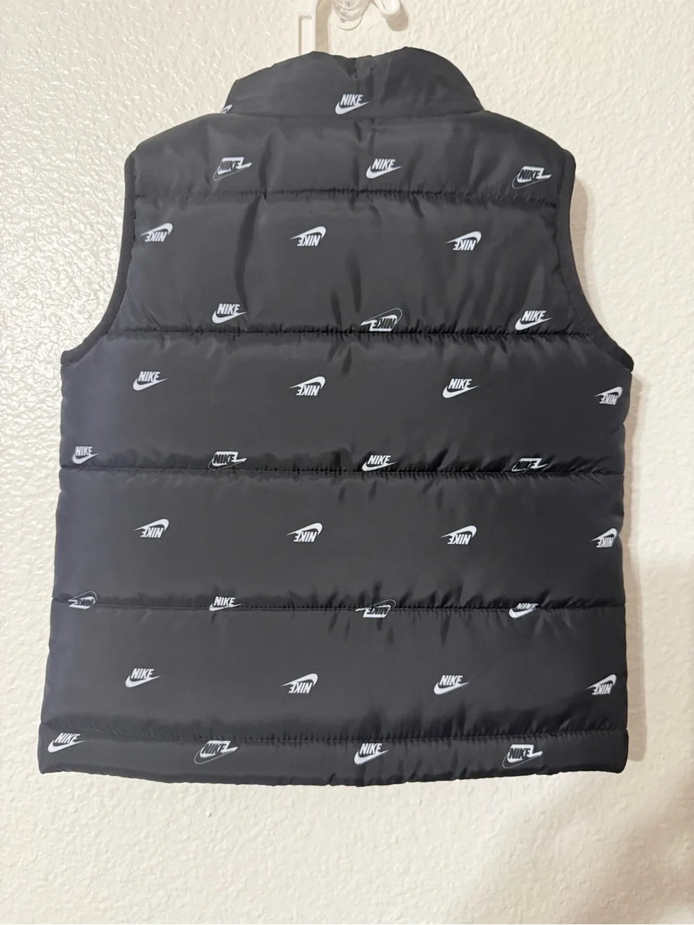 Nike Kids Black Puffer Vest